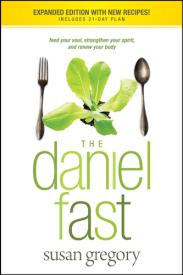 9781414334134 Daniel Fast : Feed Your Soul Strengthen Your Spirit And Renew Your Body