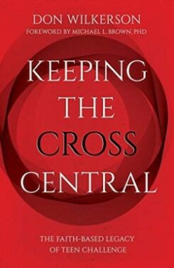9781610362597 Keeping The Cross Central (Revised)