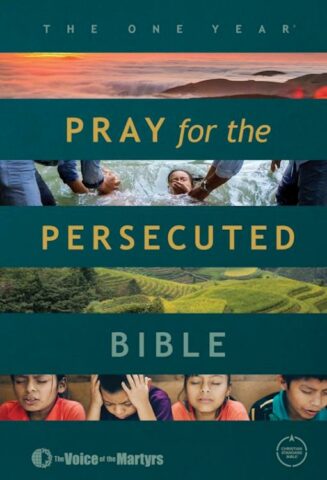9780882641607 1 Year Pray For The Persecuted Bible