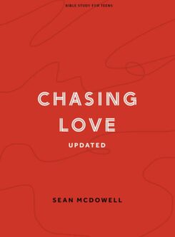 9781430085072 Chasing Love Teen Bible Study Book Updated (Student/Study Guide)