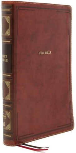 9780785238317 Giant Print Center Column Reference Bible Comfort Print